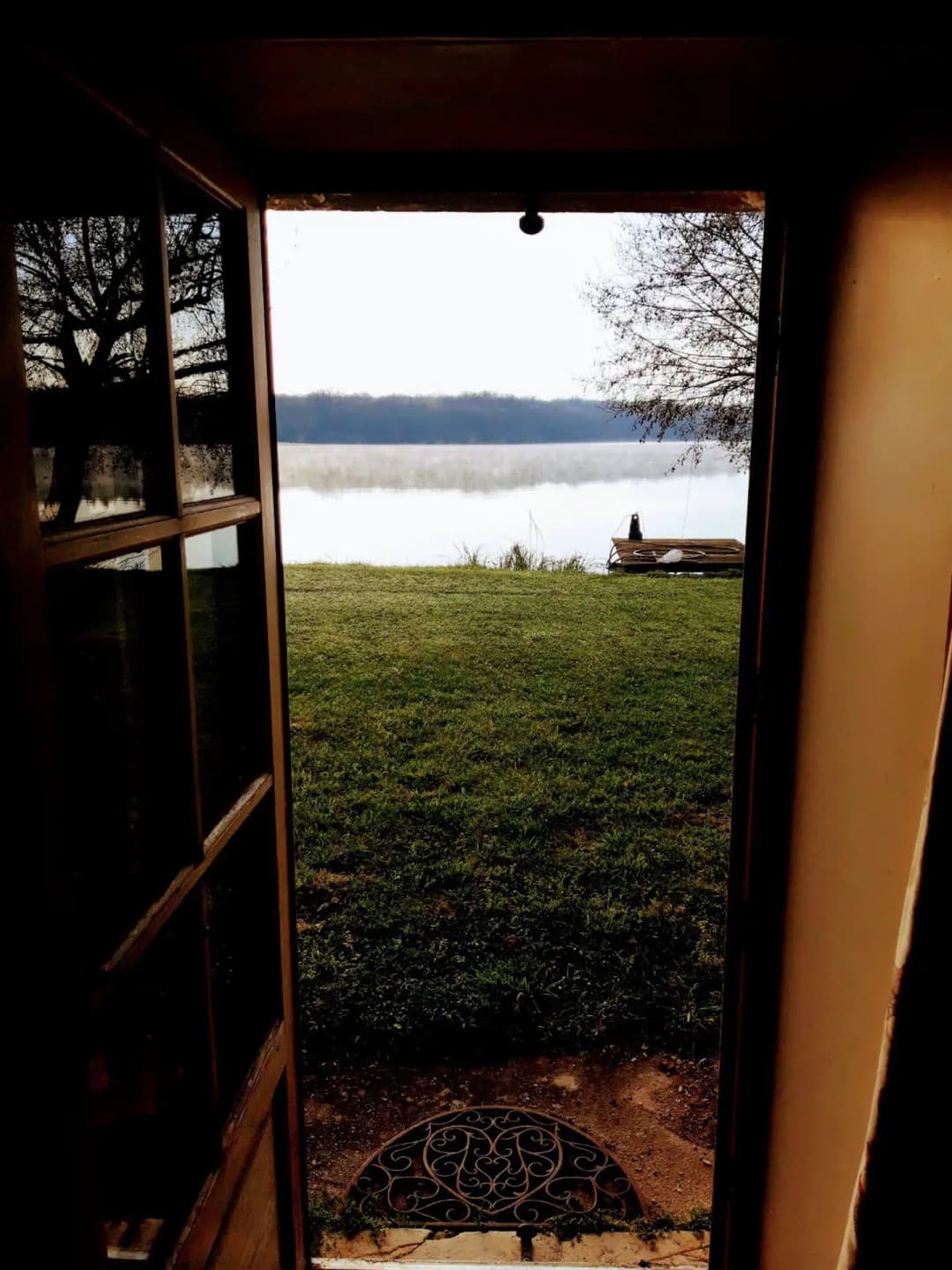 Etang de 16ha &amp; gîte haut de gamme, calme, beauté, sérénité (6 couchages) 