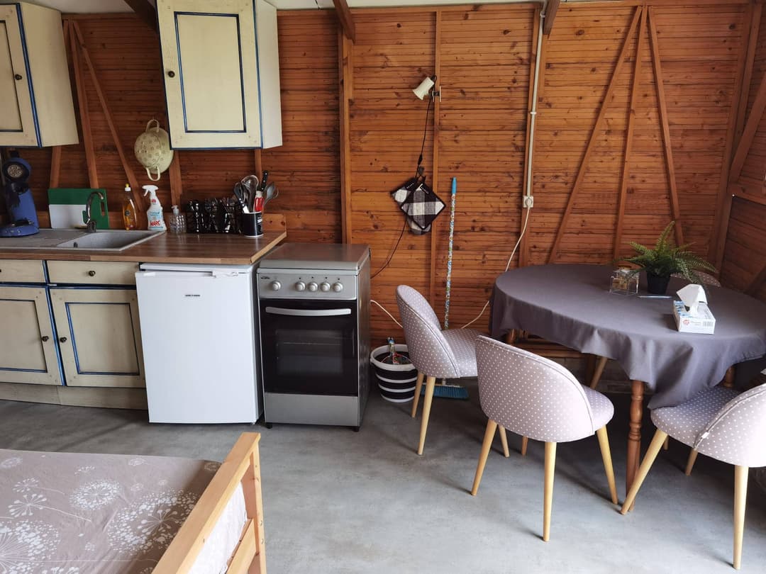 Cabane de charme au bord de l’étang 