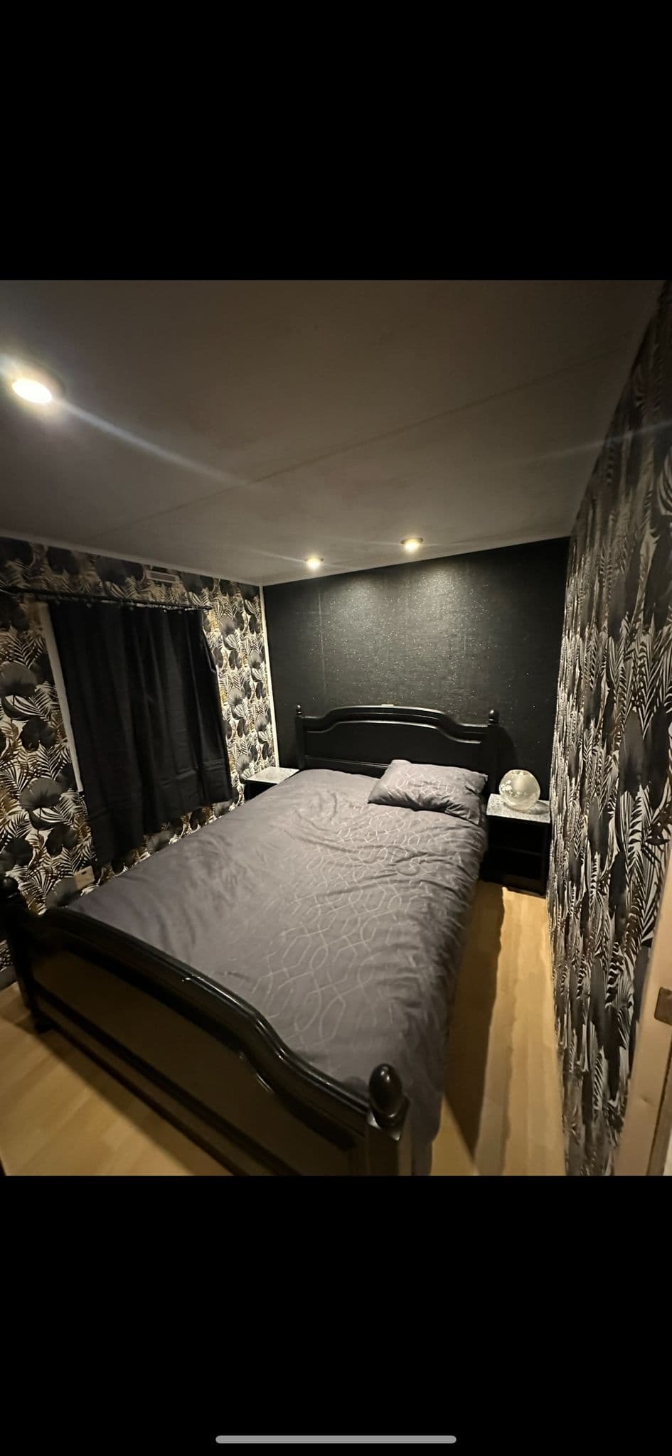 Bungalow 1 tout équipé avec étang de 3ha à deux pas de la ville 