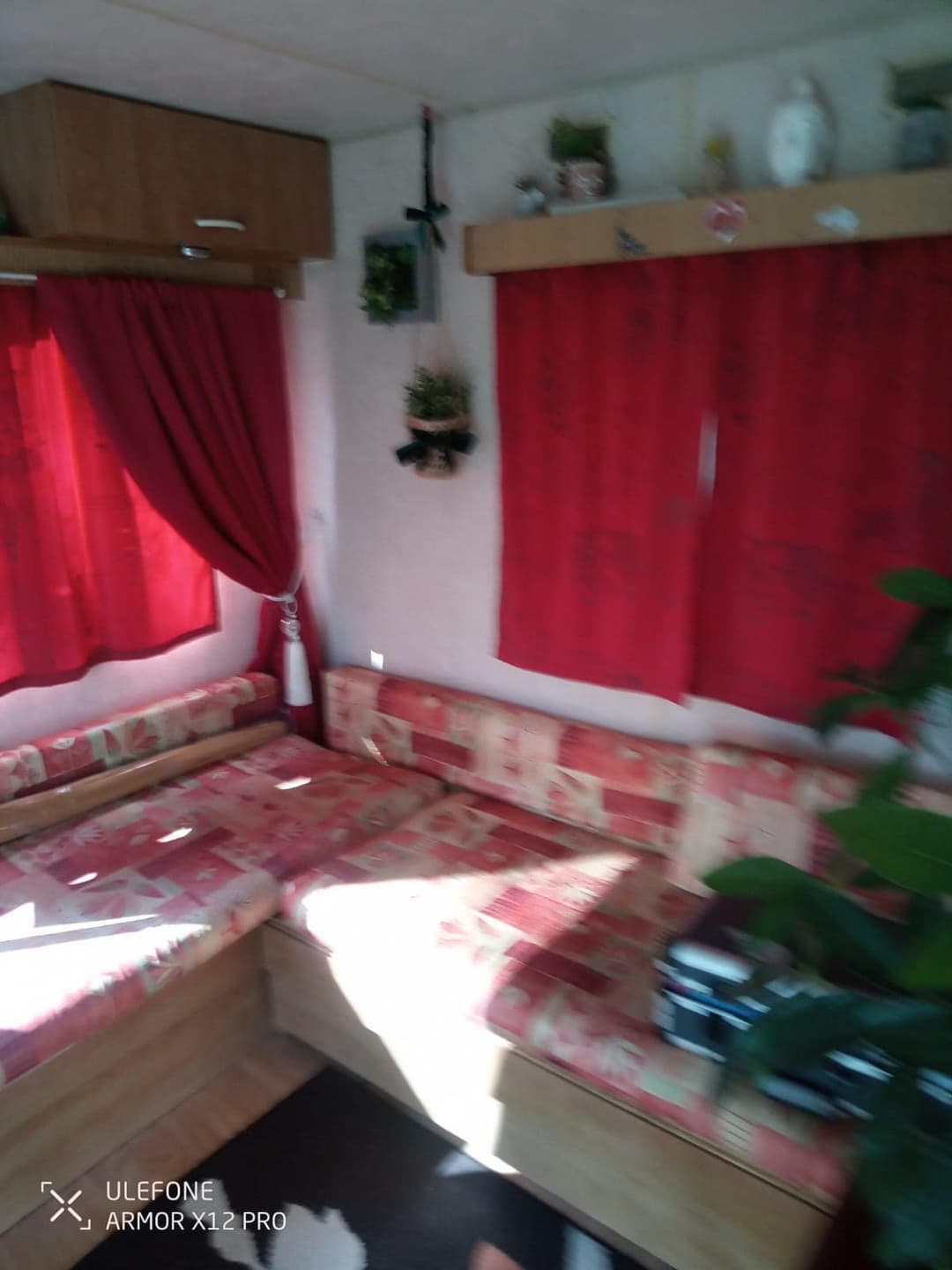 Etang de 2.5ha avec son mobil home en Saône-et-Loire 