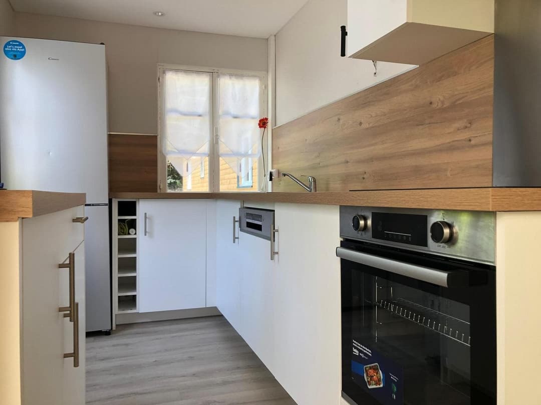 Gîte tout confort pour des vacances de rêve au cœur de la nature avec étang privé pour la pêche 