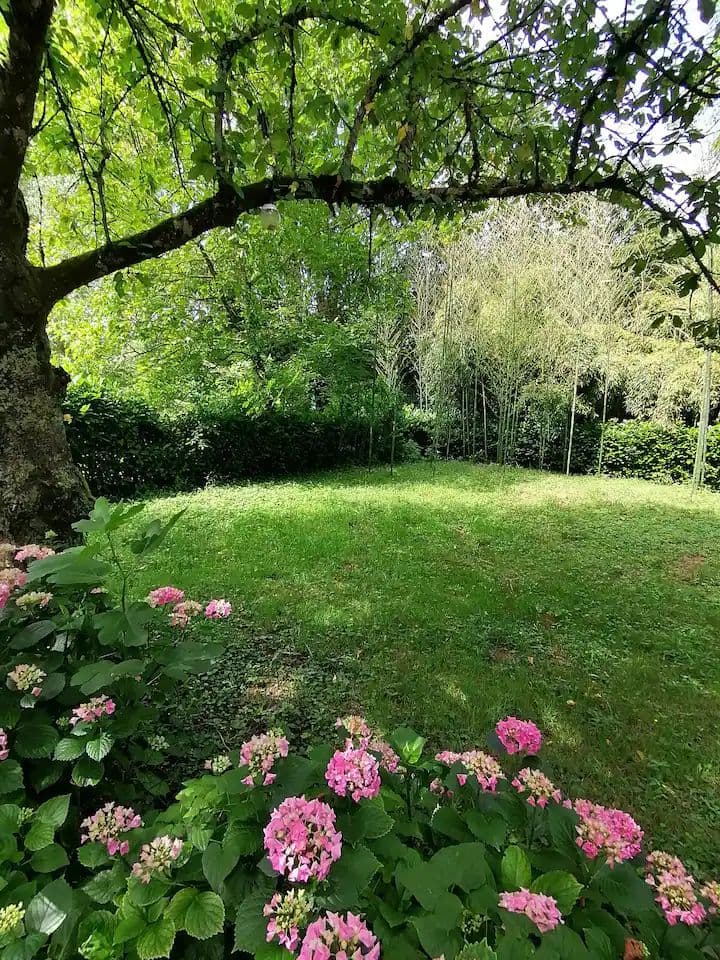 Maisonnette au bord de la rivière du Tarn 