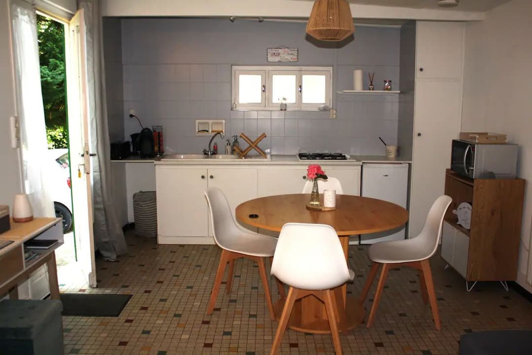Maisonnette au bord de la rivière du Tarn 