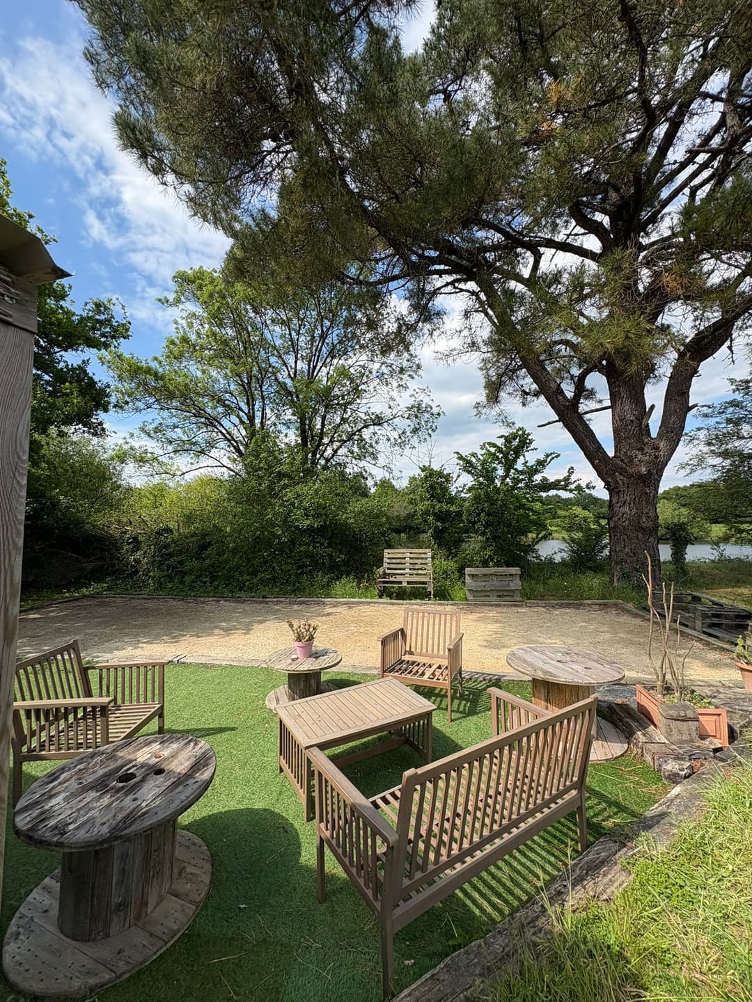 Location étang avec son mobil home en Vendée
