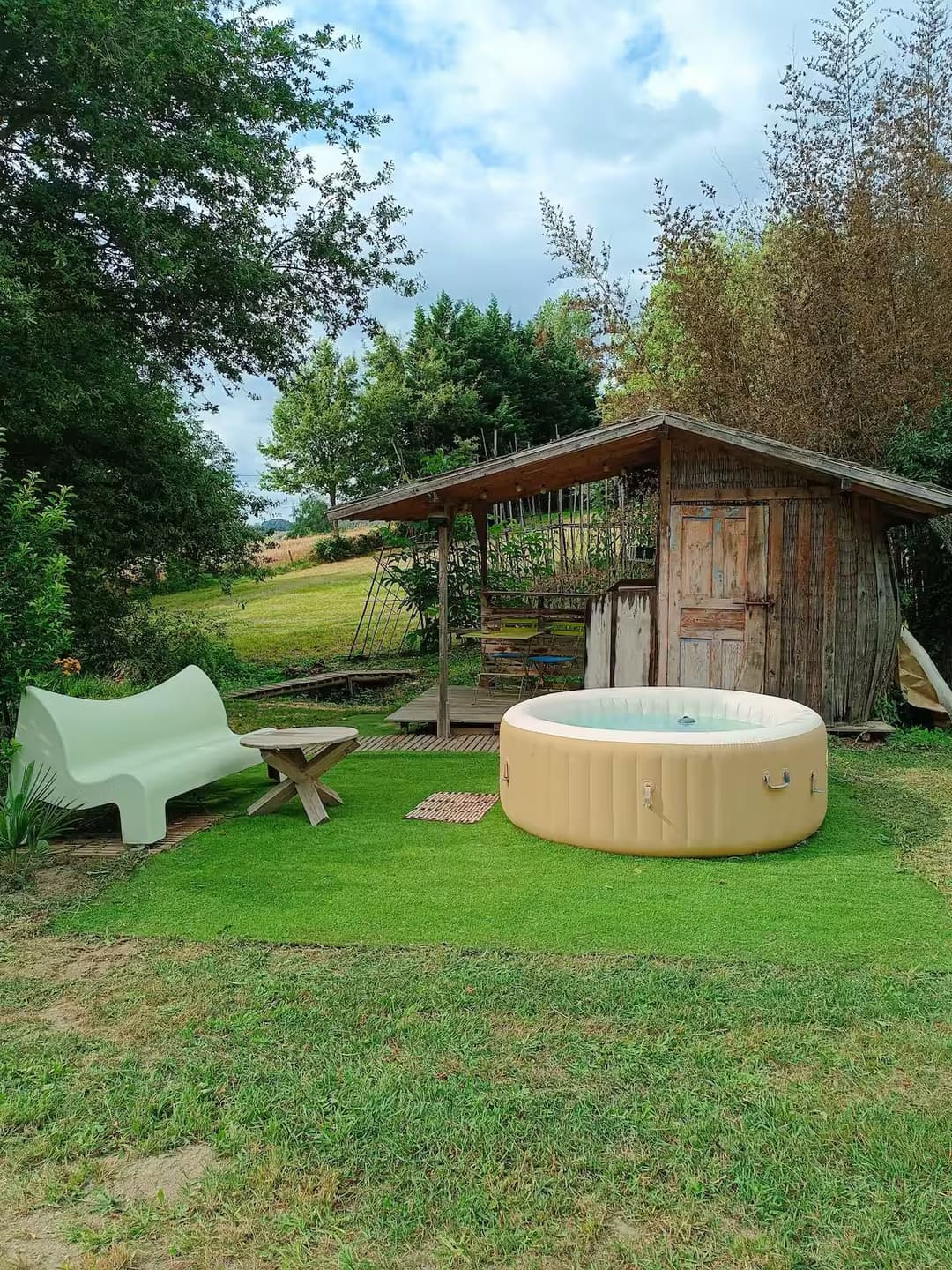 Gite 6 couchages avec petit étang privé 