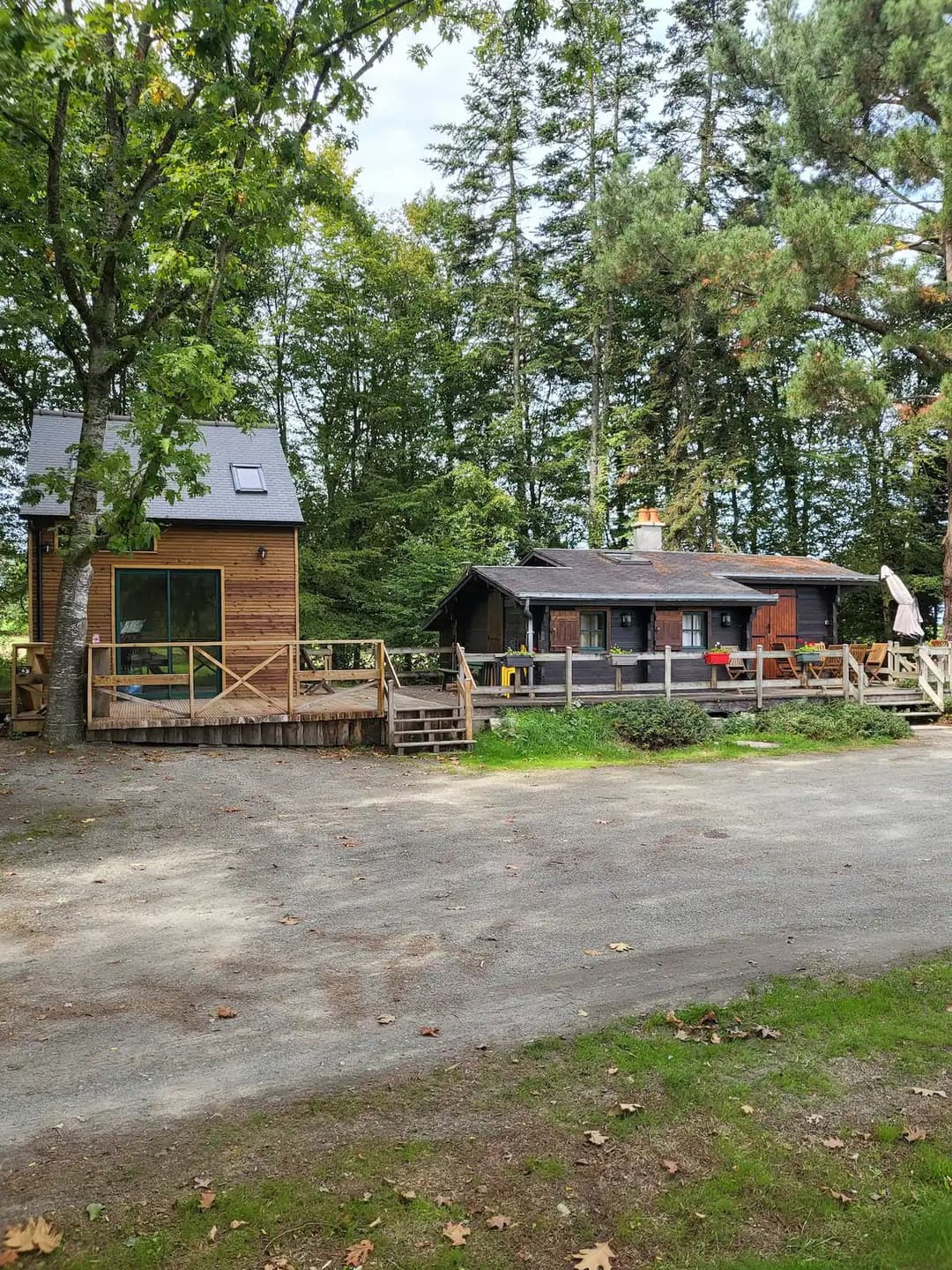 Chalet 4 personnes avec deux étangs privés