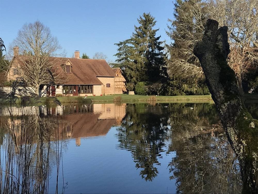 Gîte sologne avec étang privé et jardin 