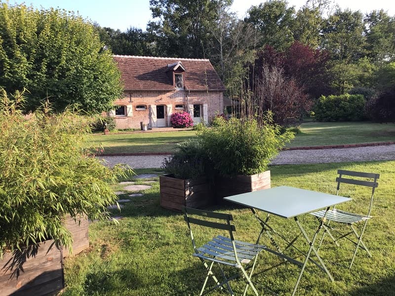 Gîte sologne avec étang privé et jardin 