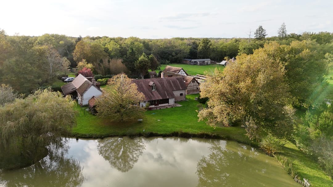 Gîte sologne avec étang privé et jardin 