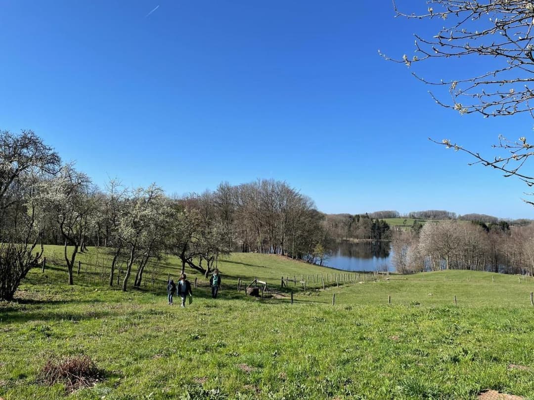 Gite tout confort avec lac privé de 7ha et sauna 