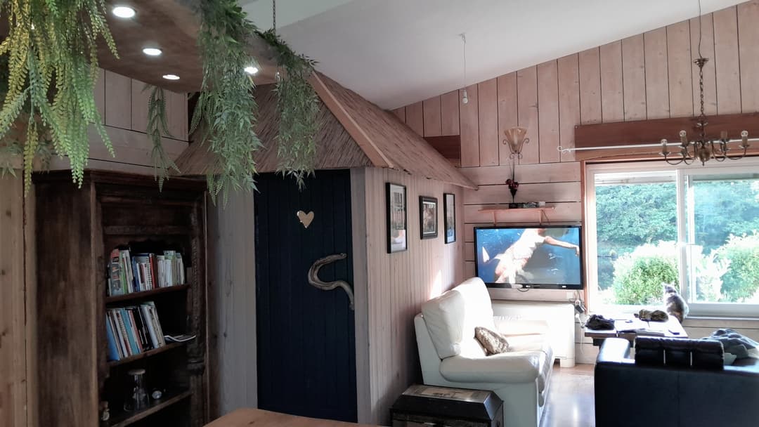 Canopée : Appartement niché au bord d’un étang tranquille 