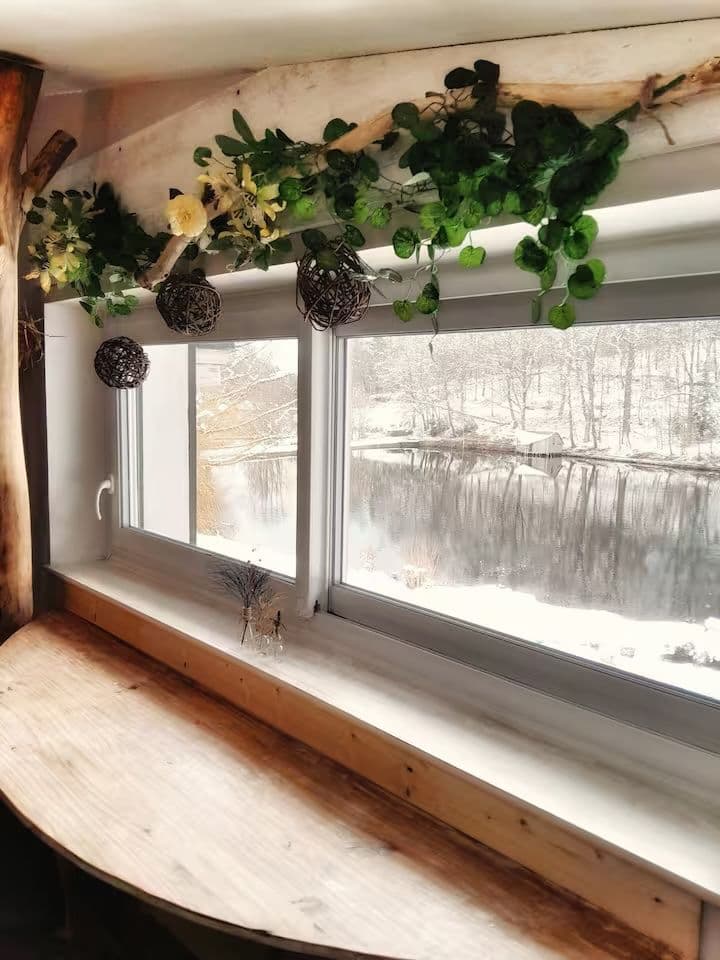 Le Crusoé :  chambre d’hôte avec cuisine tout confort au bord d’un étang de 1ha 