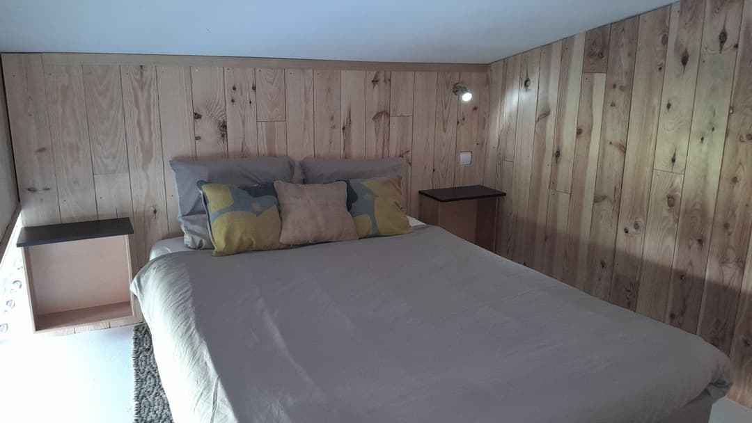 Canopée : Appartement niché au bord d’un étang tranquille 
