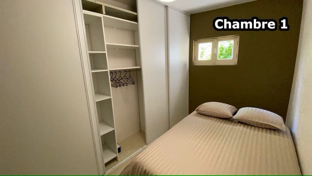 Appartement 2 chambres, étang et balades en forêt privée 
