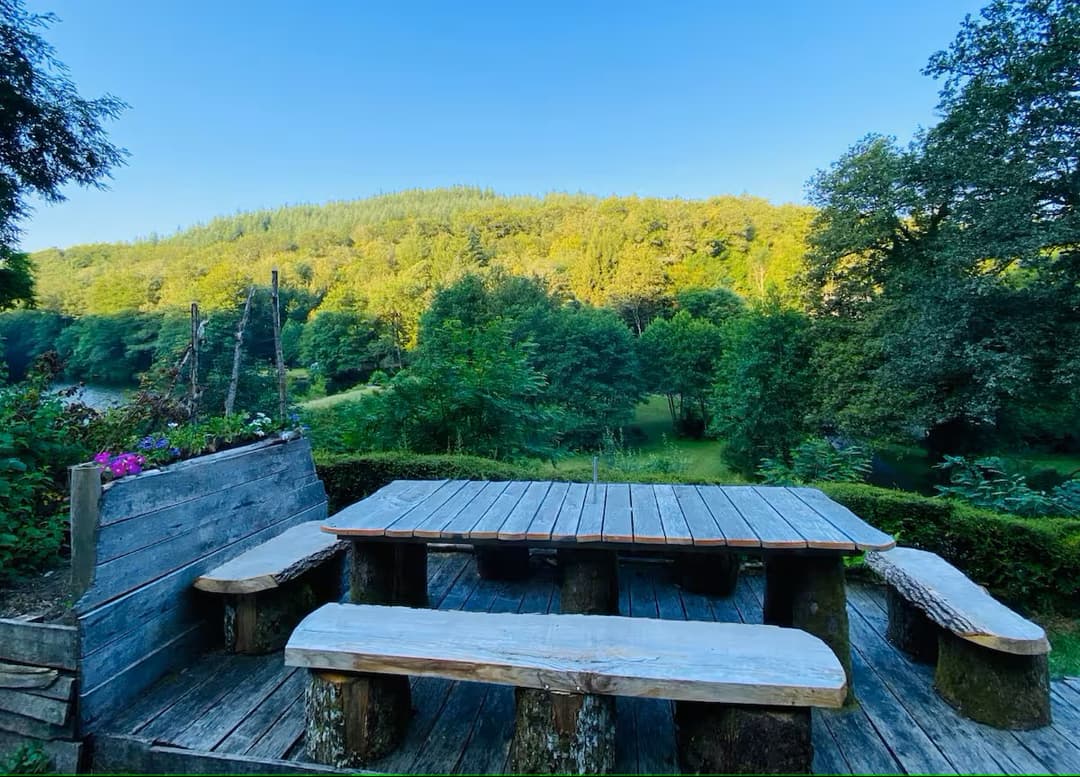 Appartement 2 chambres, étang et balades en forêt privée 