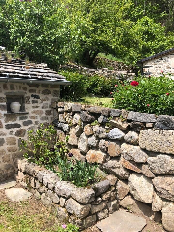 Gite détente et nature au cœur de la Haute Ardèche 