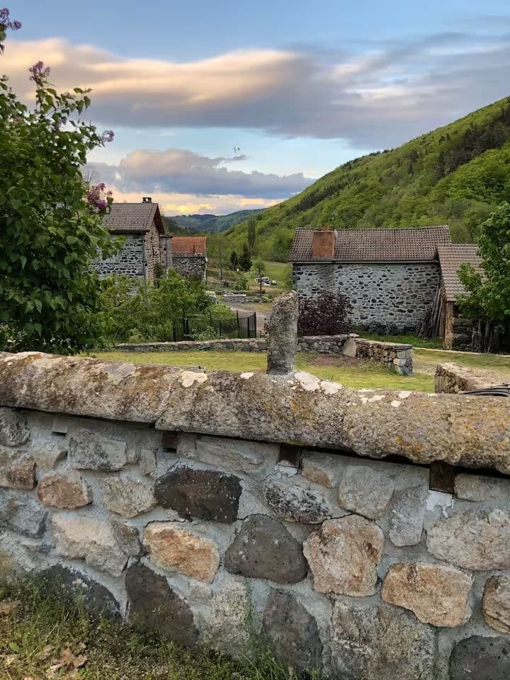 Gite détente et nature au cœur de la Haute Ardèche 