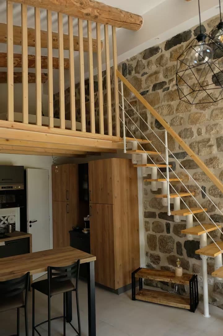 Gite détente et nature au cœur de la Haute Ardèche 