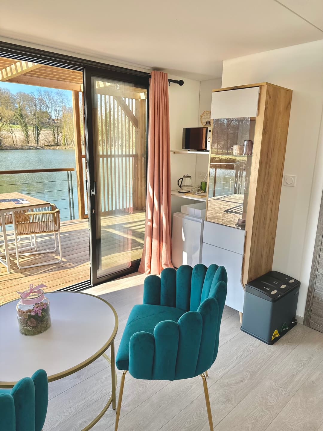 Ecolodge flottant au cœur de la Champagne