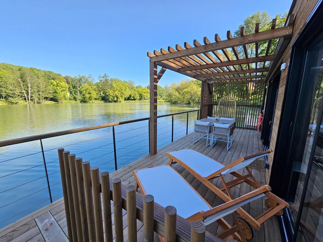 Ecolodge flottant au cœur de la Champagne 