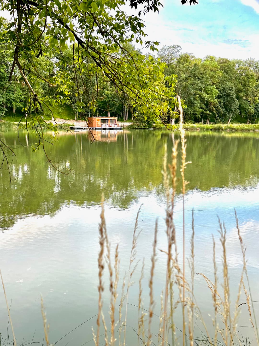 Ecolodge flottant au cœur de la Champagne 