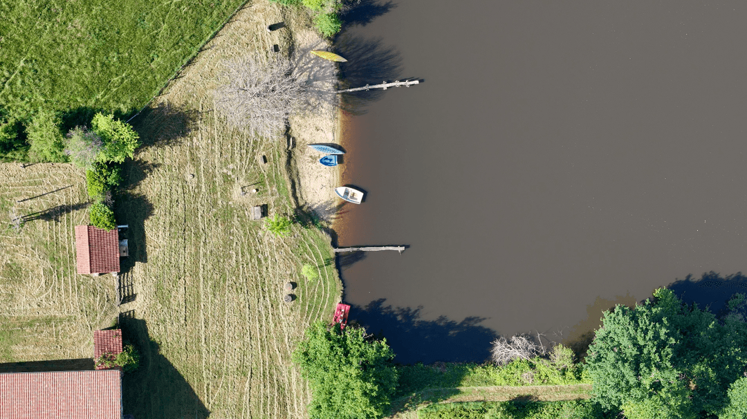 Cottage de ferme rurale avec 3 étangs pour se baigner et pêcher - Lavande