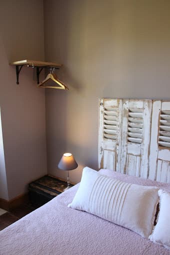 Chambres d’hôtes au bord de la rivière avec un étang privé 