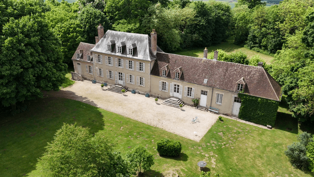 Magnifique étang de 12ha à louer en privatisation pour un séjour de pêche