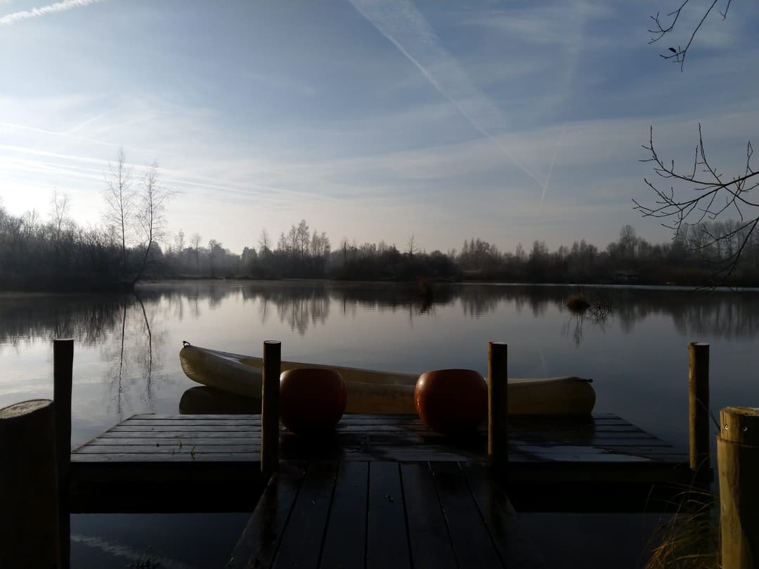 Ponton cosy au coeur de la nature. Ressourçant et dépaysant. 