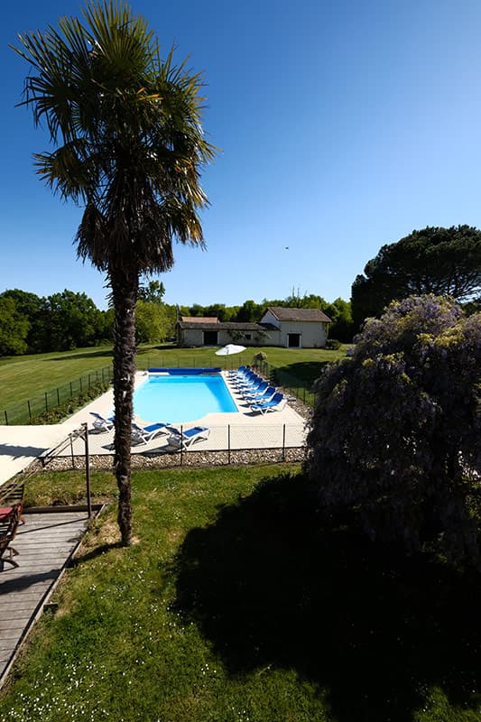 Grand domaine avec spa et accès à 6 étangs