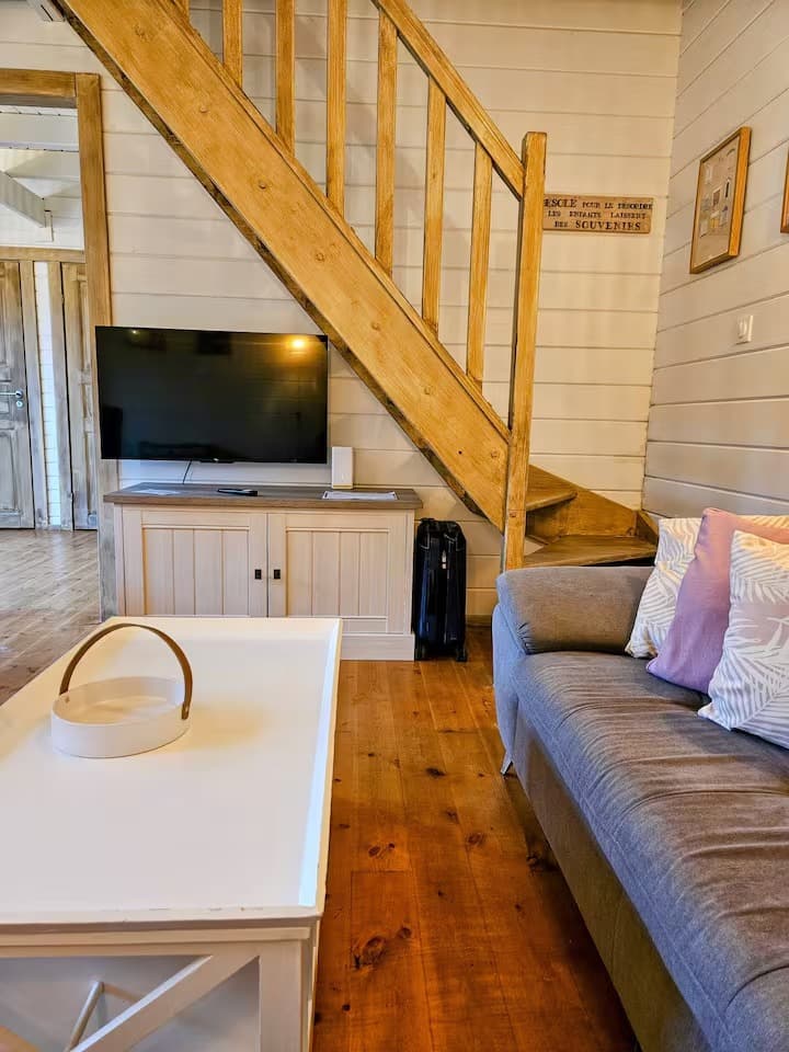 Chalet familial au bord d’un étang 