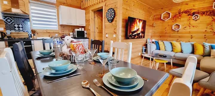 Chalet familial au bord d’un étang 