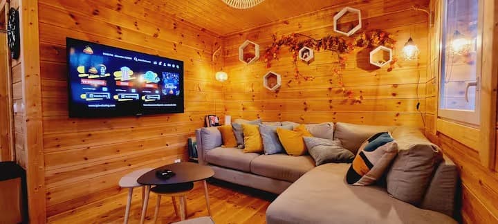 Chalet familial au bord d’un étang 