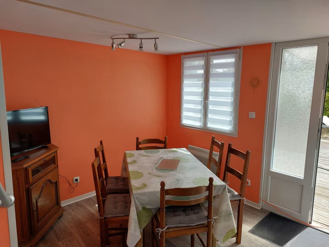 Gîte familiale avec accès à un étang privé proche d’Amiens 