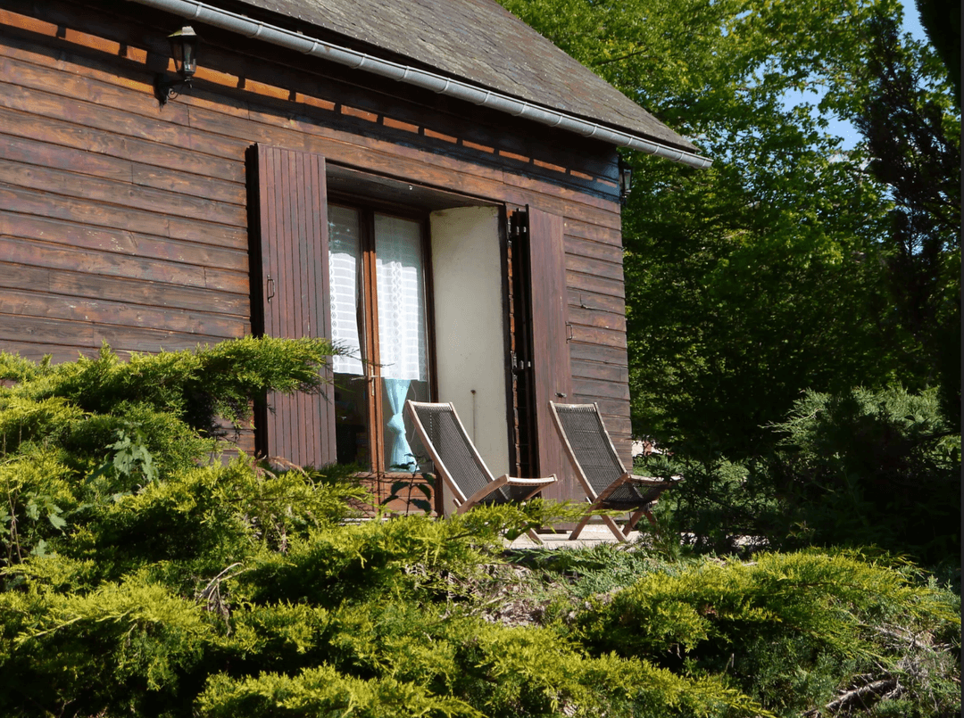 Grand chalet  avec accès à un étang privé 