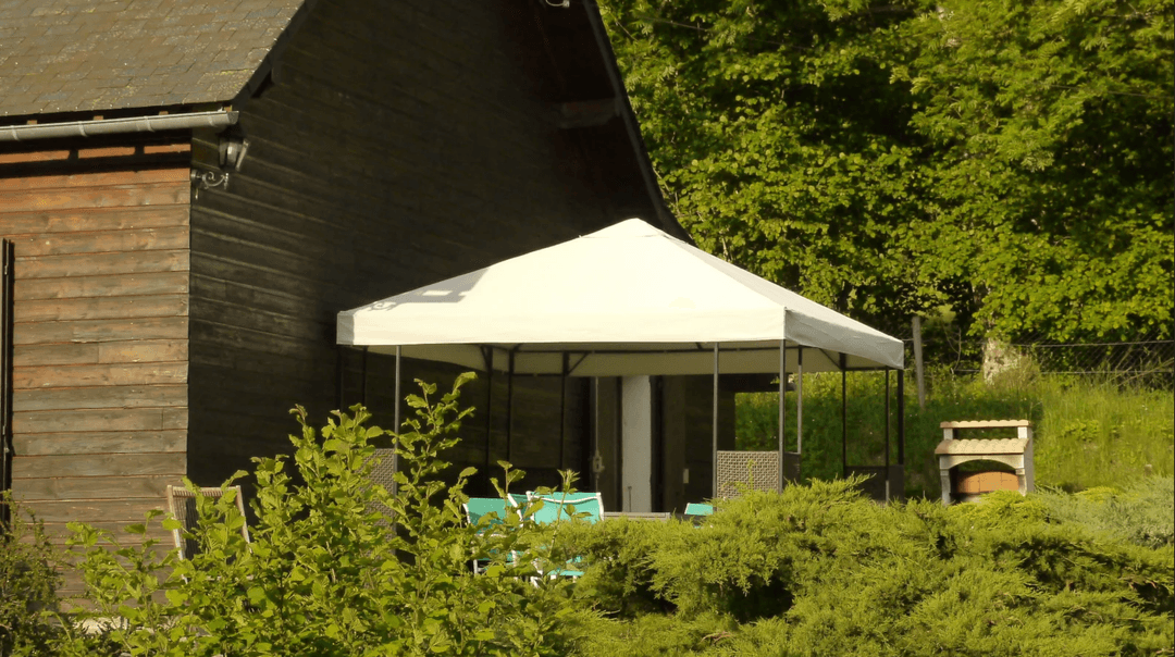 Grand chalet  avec accès à un étang privé 