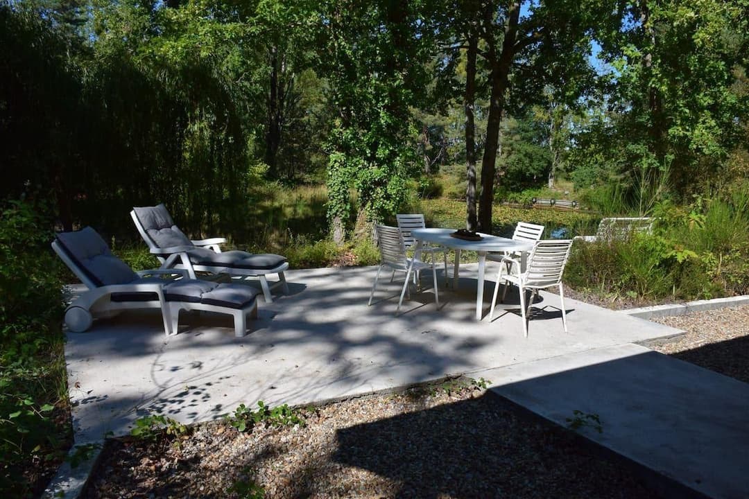 Chalet tout confort pour 4 personnes avec son étang privé 