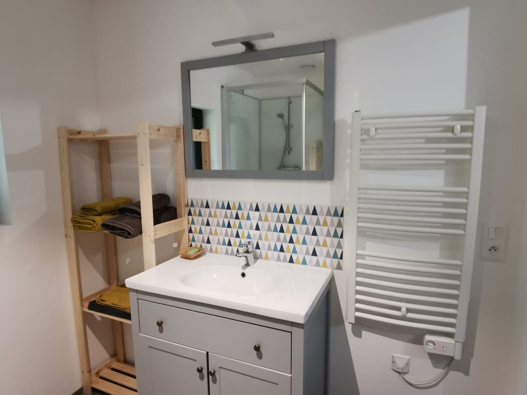 Chalet tout confort pour 4 personnes avec son étang privé 
