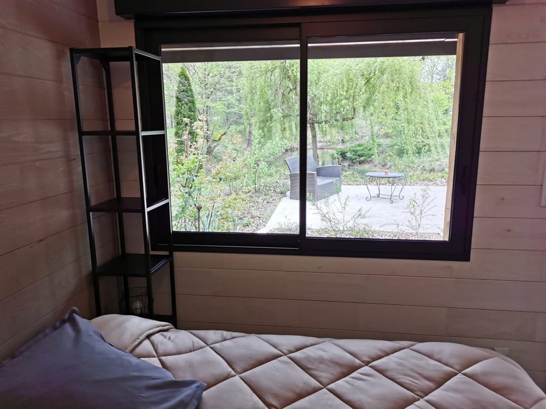 Chalet tout confort pour 4 personnes avec son étang privé 
