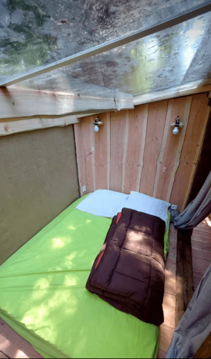 Refuge paisible avec accès privé à la rivière et un petit étang 