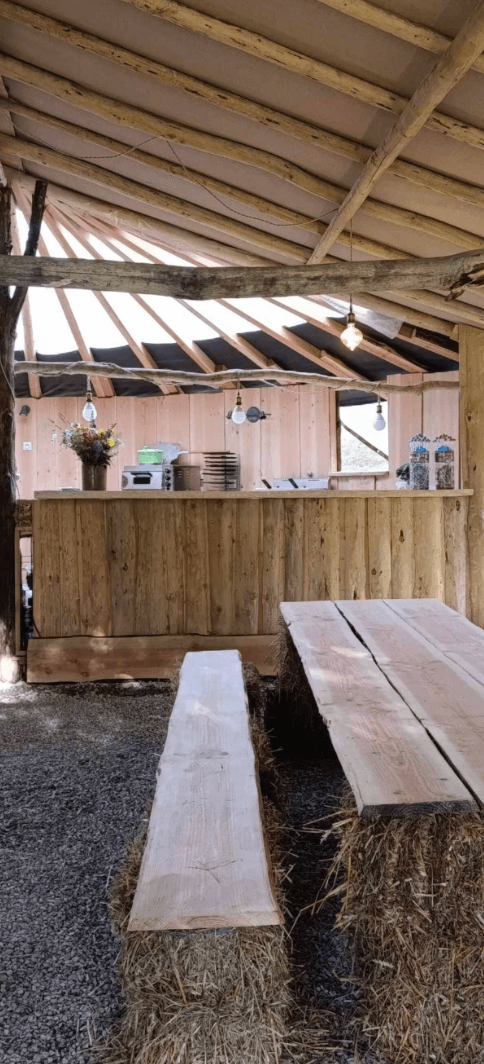 Cabane en bois avec accès privatisé sur la rivière 