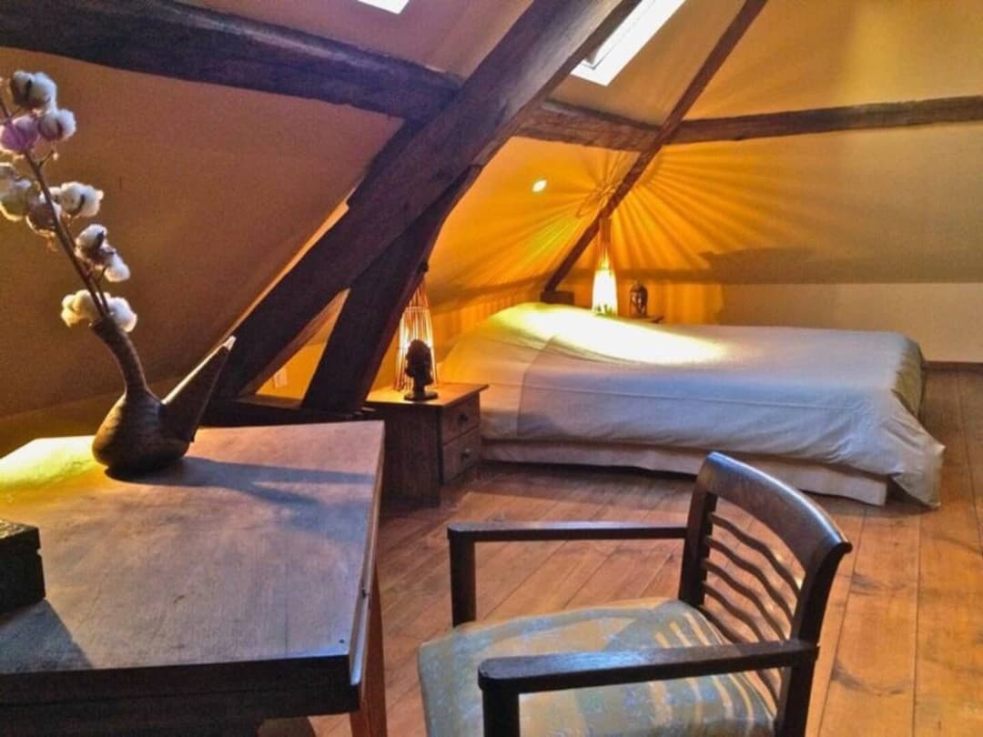 Grand gîte pour 30 personnes entre lac et forêt 
