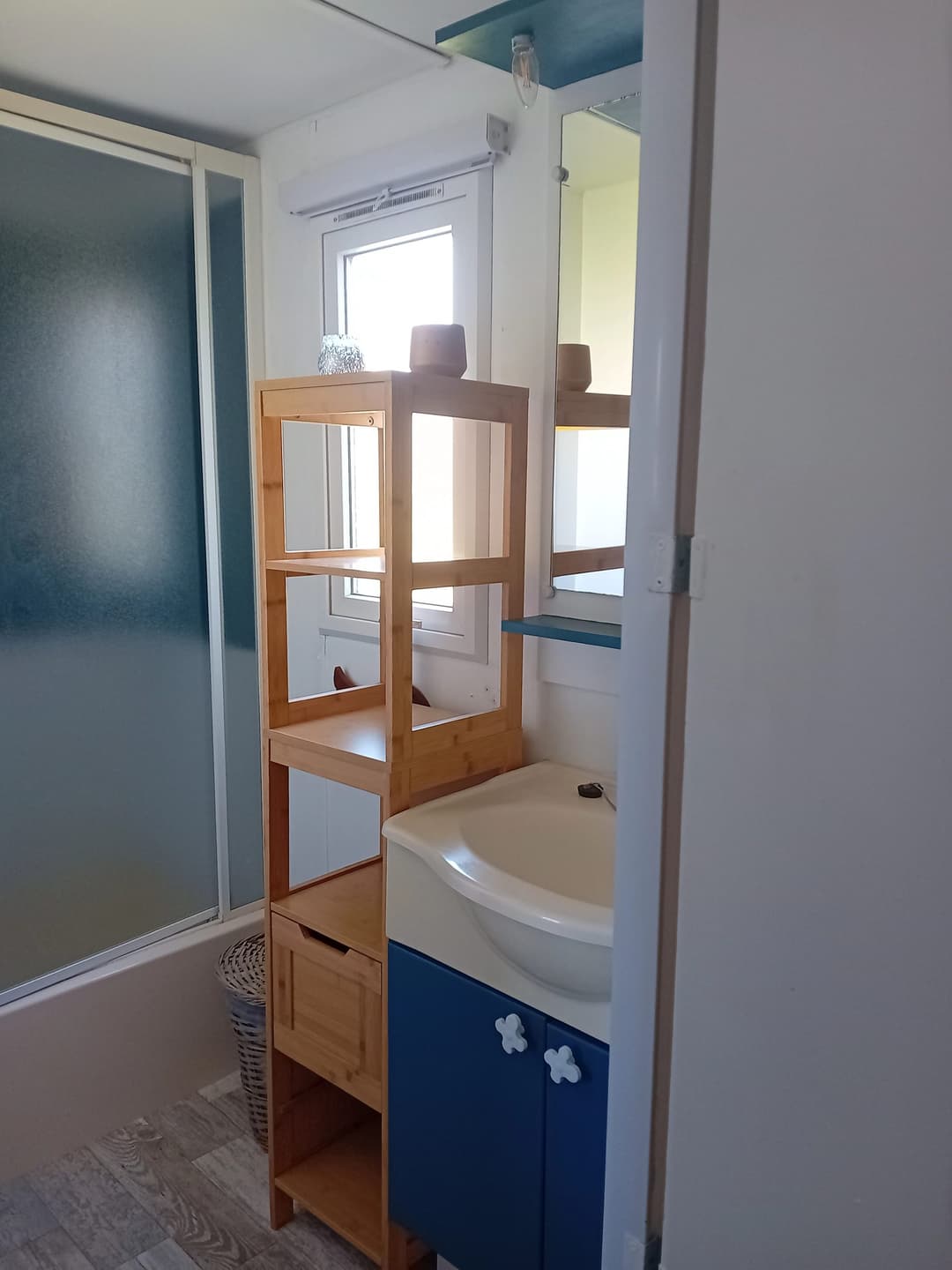 Location étang avec mobil home entre mer et marais 