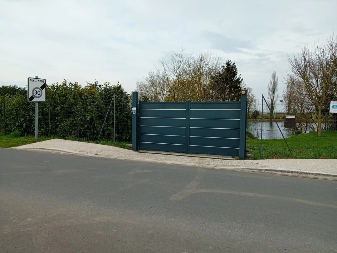 Location étang avec mobil home entre mer et marais 