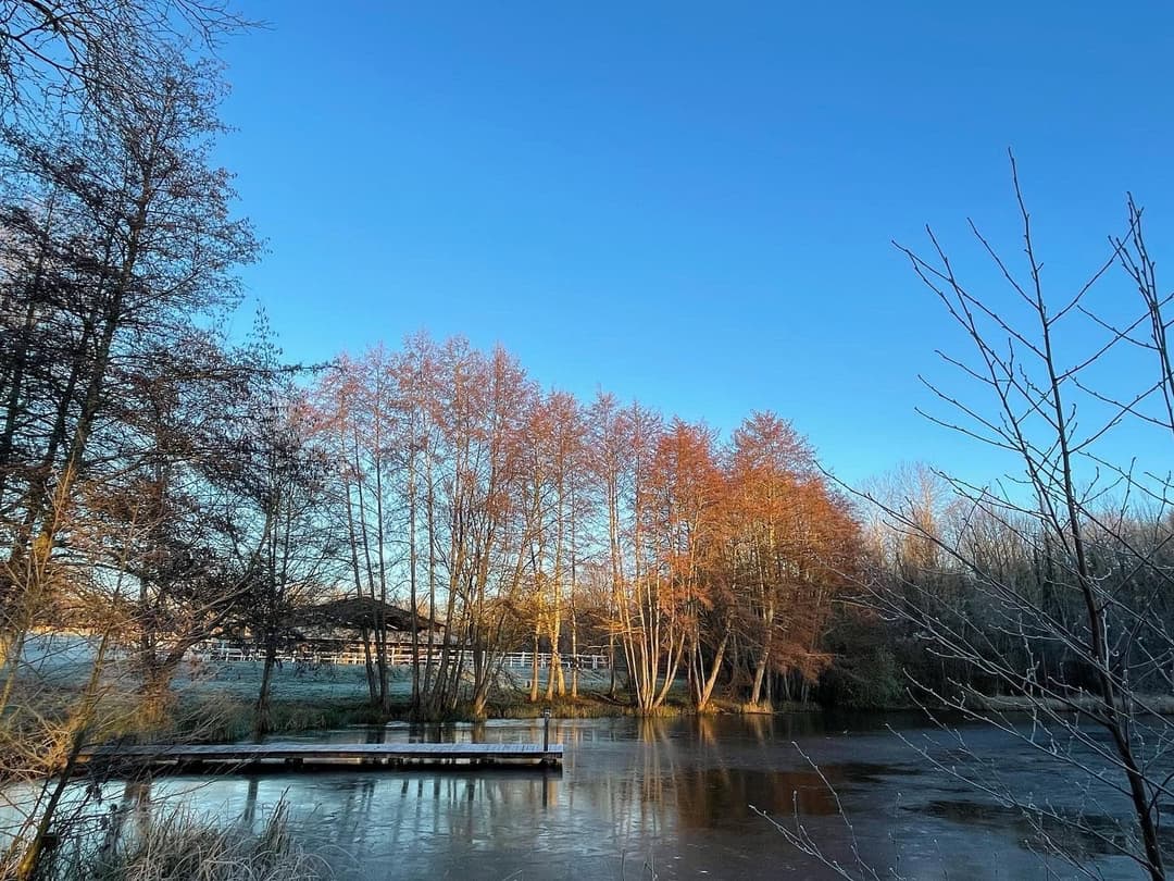 Étang à louer avec des kayaks dans le Périgord 