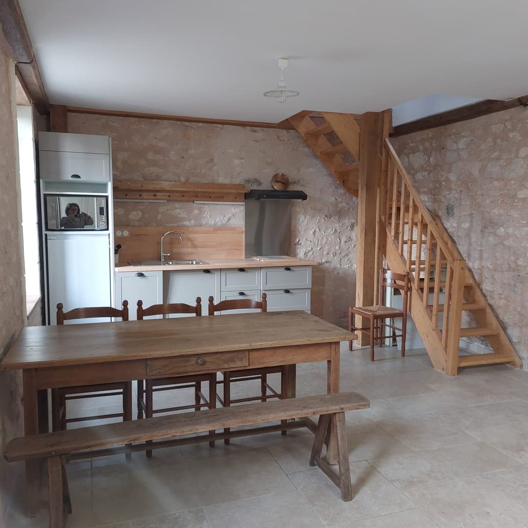 Gîte avec 2 étangs de 13 et 3 ha pour la pêche 