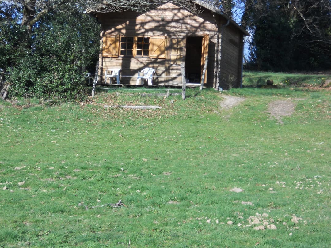 Chalet avec son étang privé de 2000m2 