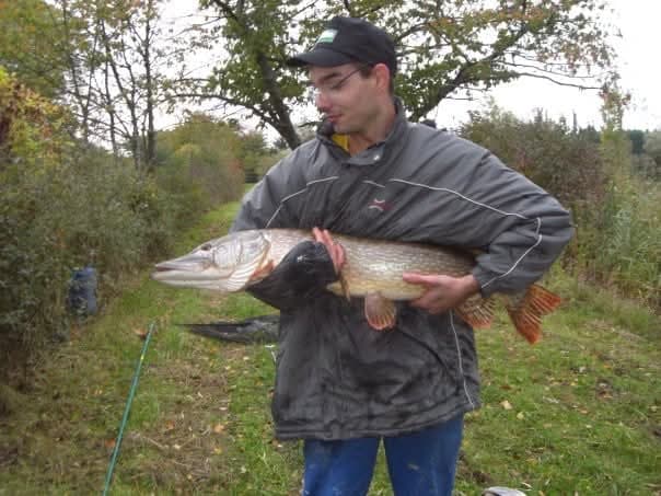 Etang de 1,2ha à 10min de Metz