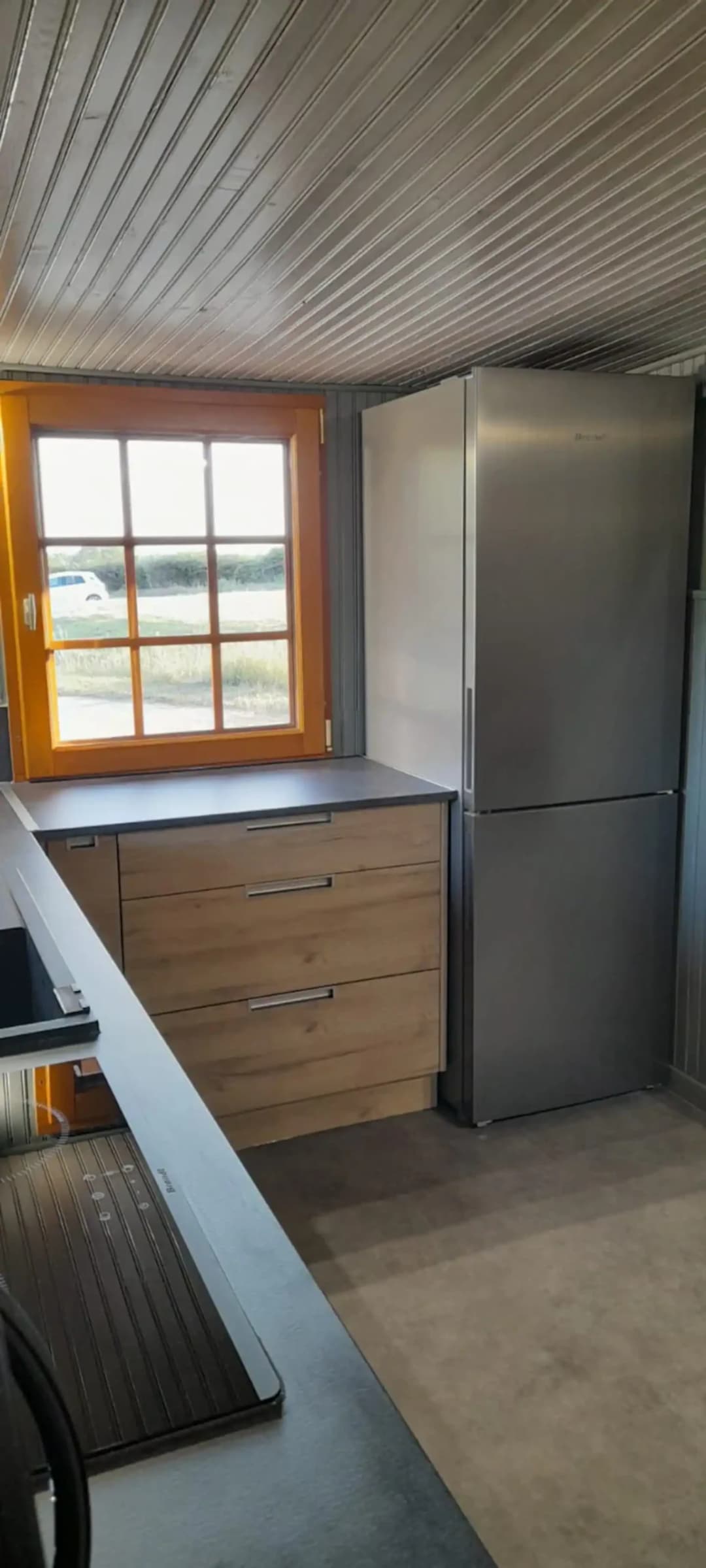 Etang de 3.5 Ha avec chalet 6 couchages dans une propriété de 10 Ha 