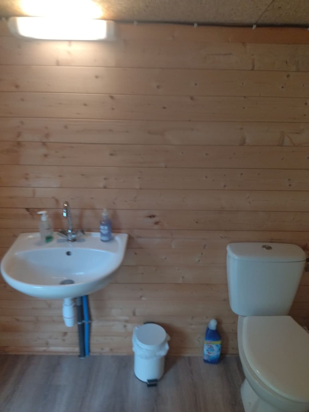 Location de deux étangs pour camper en Bretagne 
